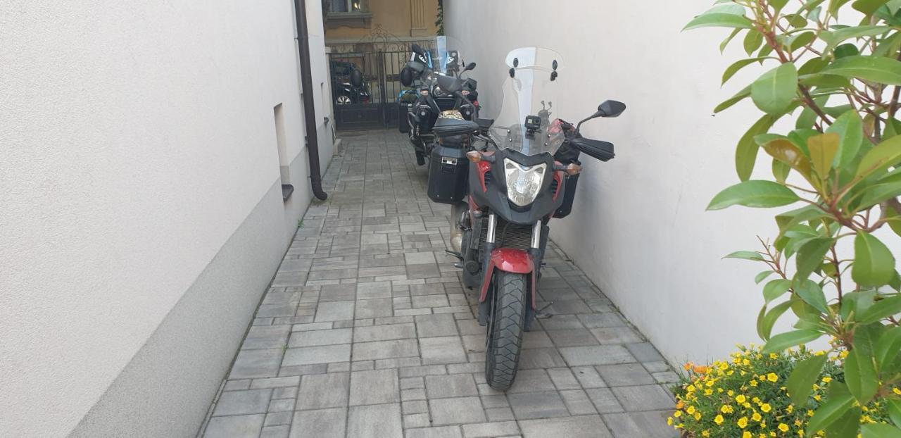 City Smart Ni Extérieur photo